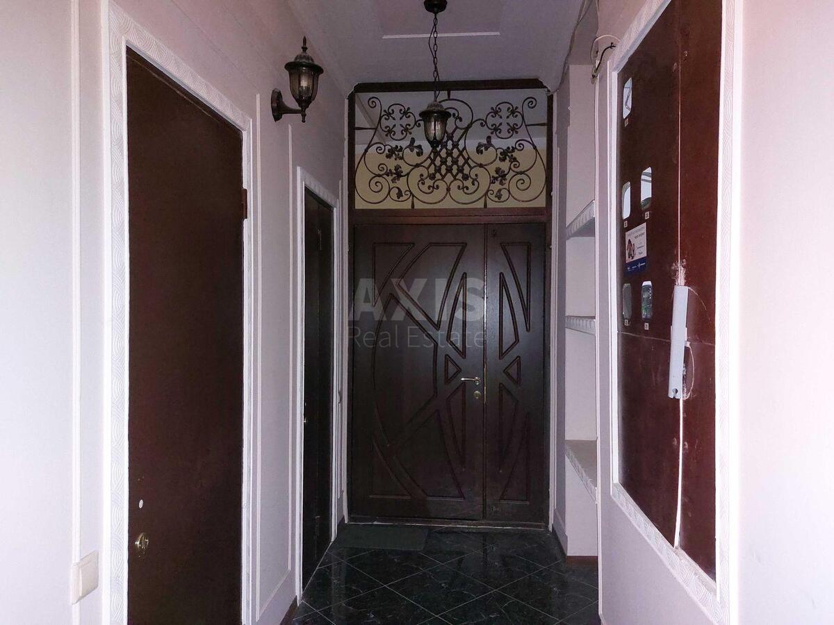 2k apartment vul. Saksagans'kogo 1216