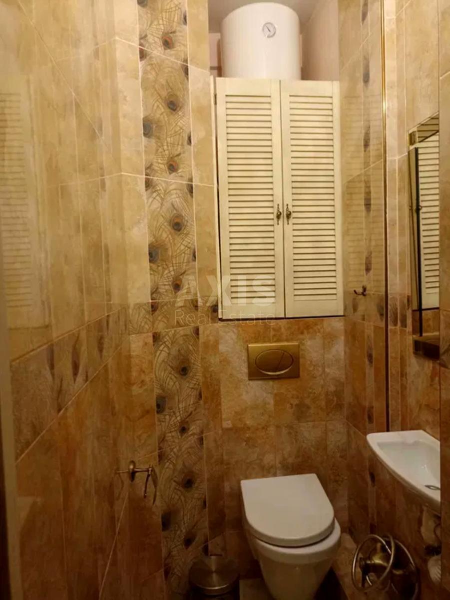 2k apartment vul. Vasylya Tyutyunnyka 37/16391413