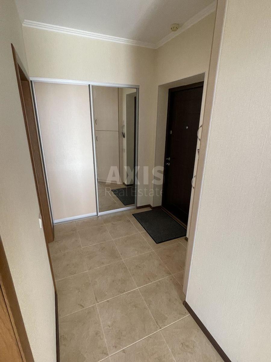 2k apartment vul. Zarichna 1В5