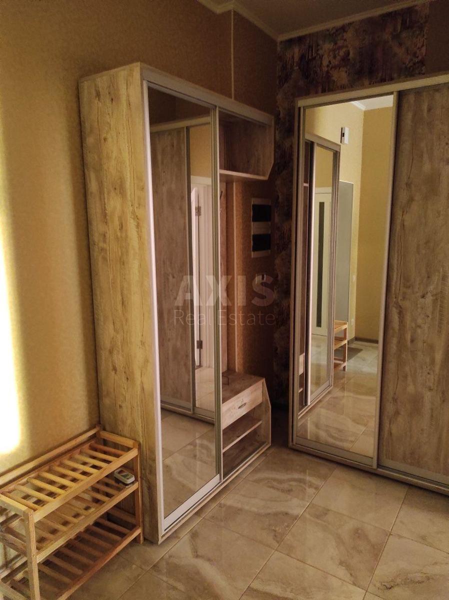1к квартира ул. Евгения Коновальца 345