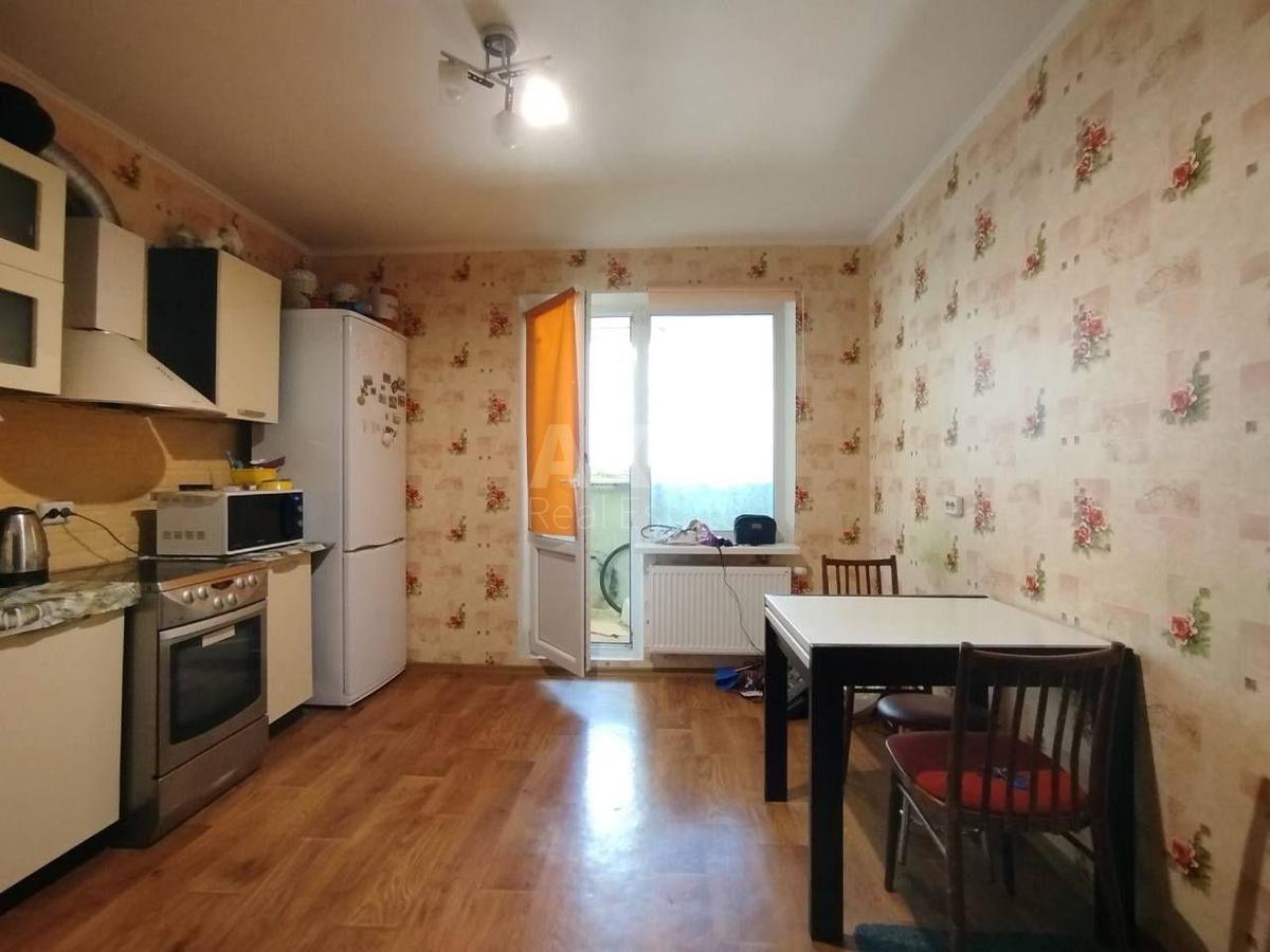 3k apartment vul. Oleksandra Olesja 2В