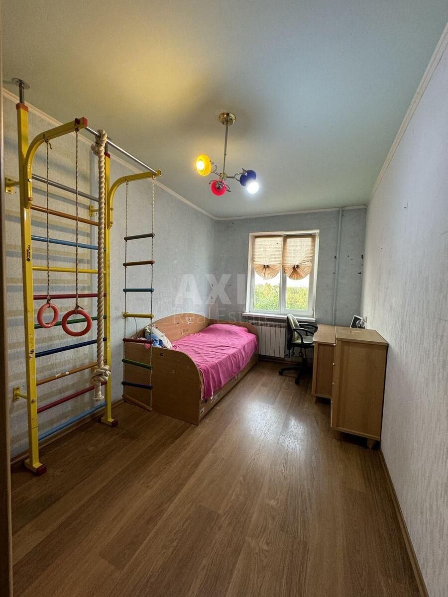 2k apartment vul. Pryrichna 5557310