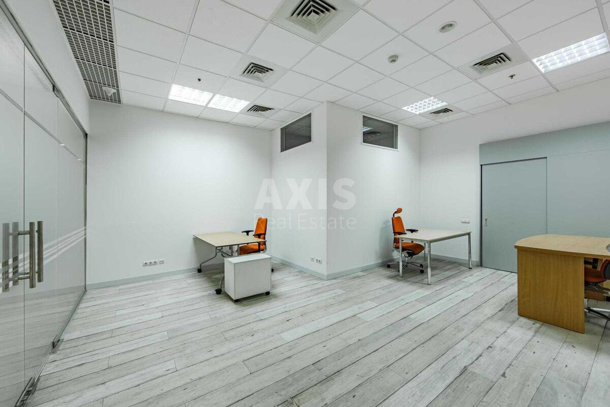 Office vul. Hmel'nyc'kogo Bogdana 19/21, 60m21