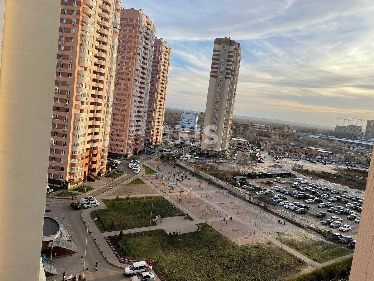 1k apartment vul. Vyshnjakivs'ka 5Б584789