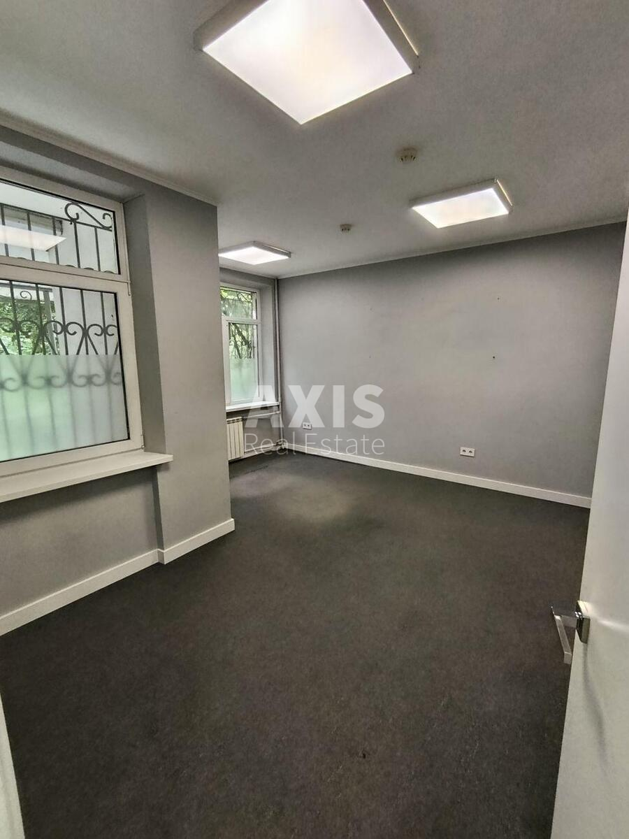 Office vul. Barbjusa Anri 22/26, 101m2556636