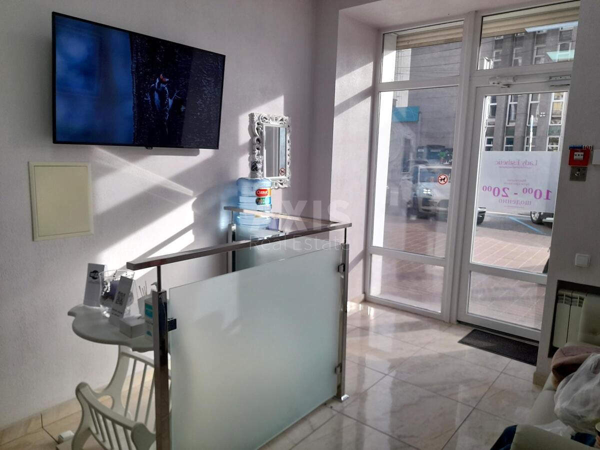 Office vul. Antonovycha 47/12, 53m2612301