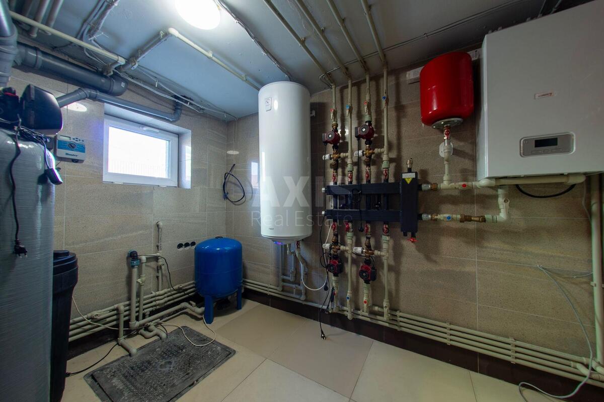 Дoм ул. Сергея Колоса, 205м2, город Киев6125117