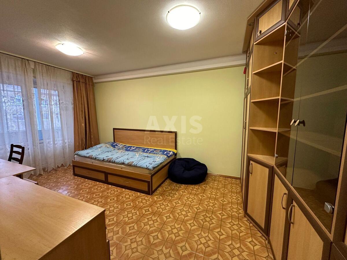 3k apartment pr-t Lesja Kurbasa 18А5804010