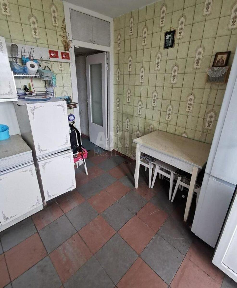 3k apartment vul. Geroi'v Dnipra 38Е3
