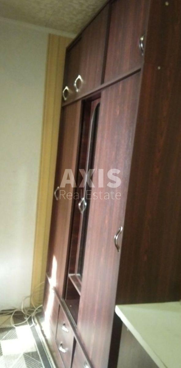 1k apartment vul. Tupoljeva Akademika 15Є1