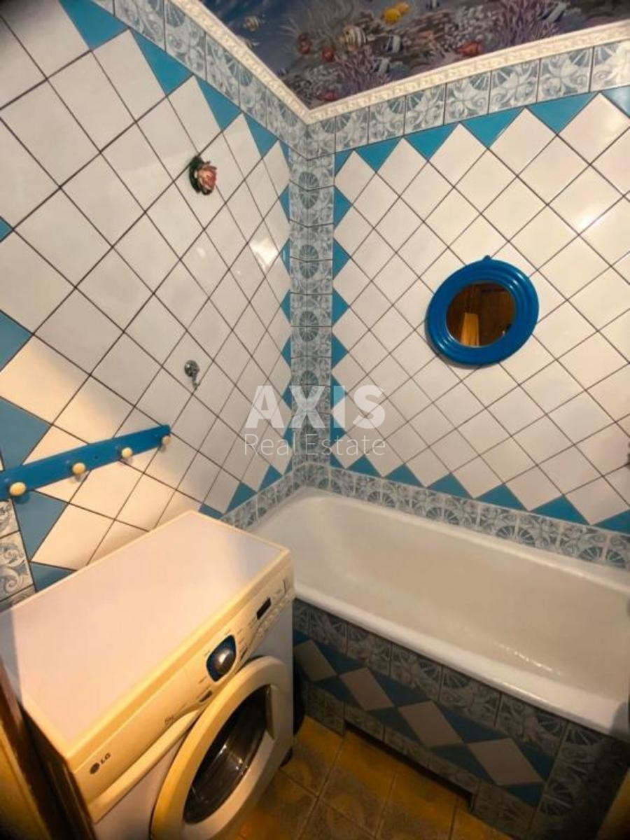 3k apartment vul. Majakovs'kogo 11б8