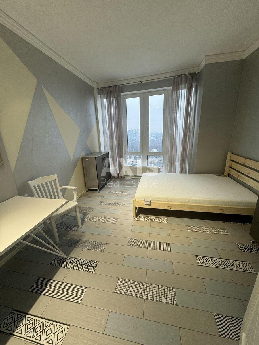 4k apartment vul. Kyrylo-Mefodii'vs'ka 2564334