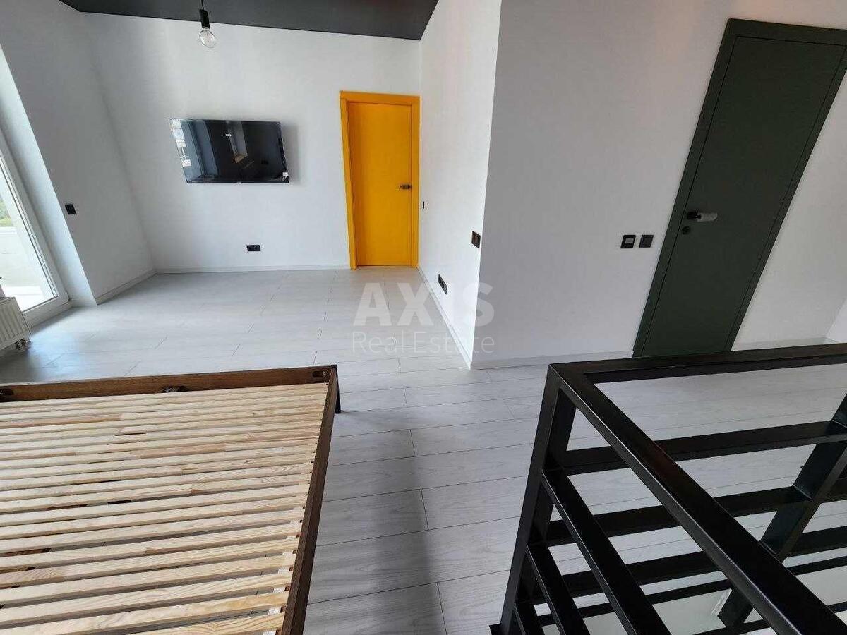 2к квартира ул. Олеся Бердника 1В576951