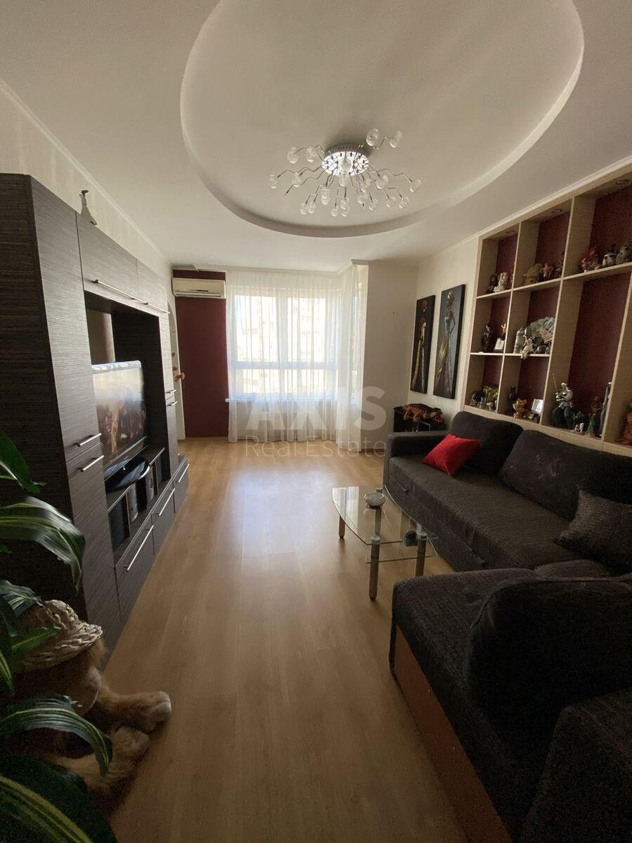 2k apartment vul. Myshugy Oleksandra 23