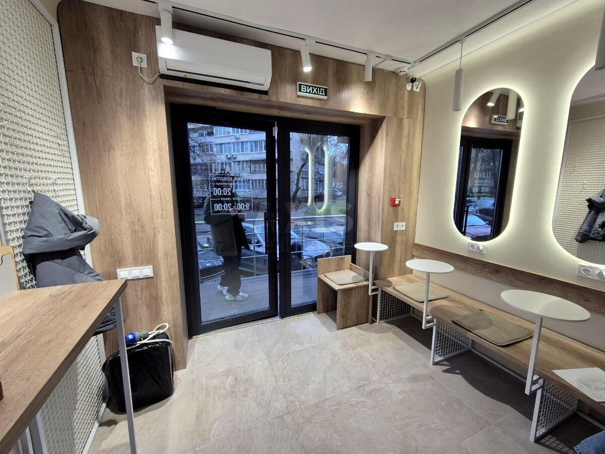 Office vul. Preobrazhens'ka 8, 50m2635505