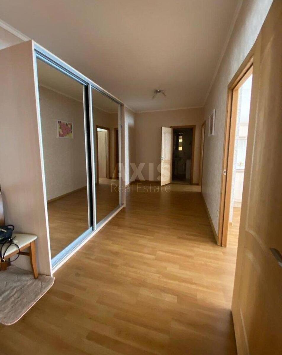 2k apartment vul. Poltavs'ka 107