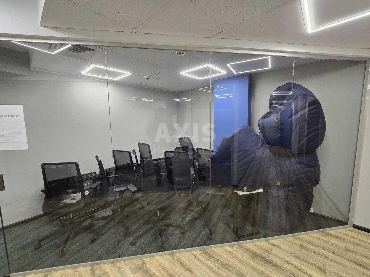 Office vul. Velyka Zhytomyrs'ka 20, 643m21