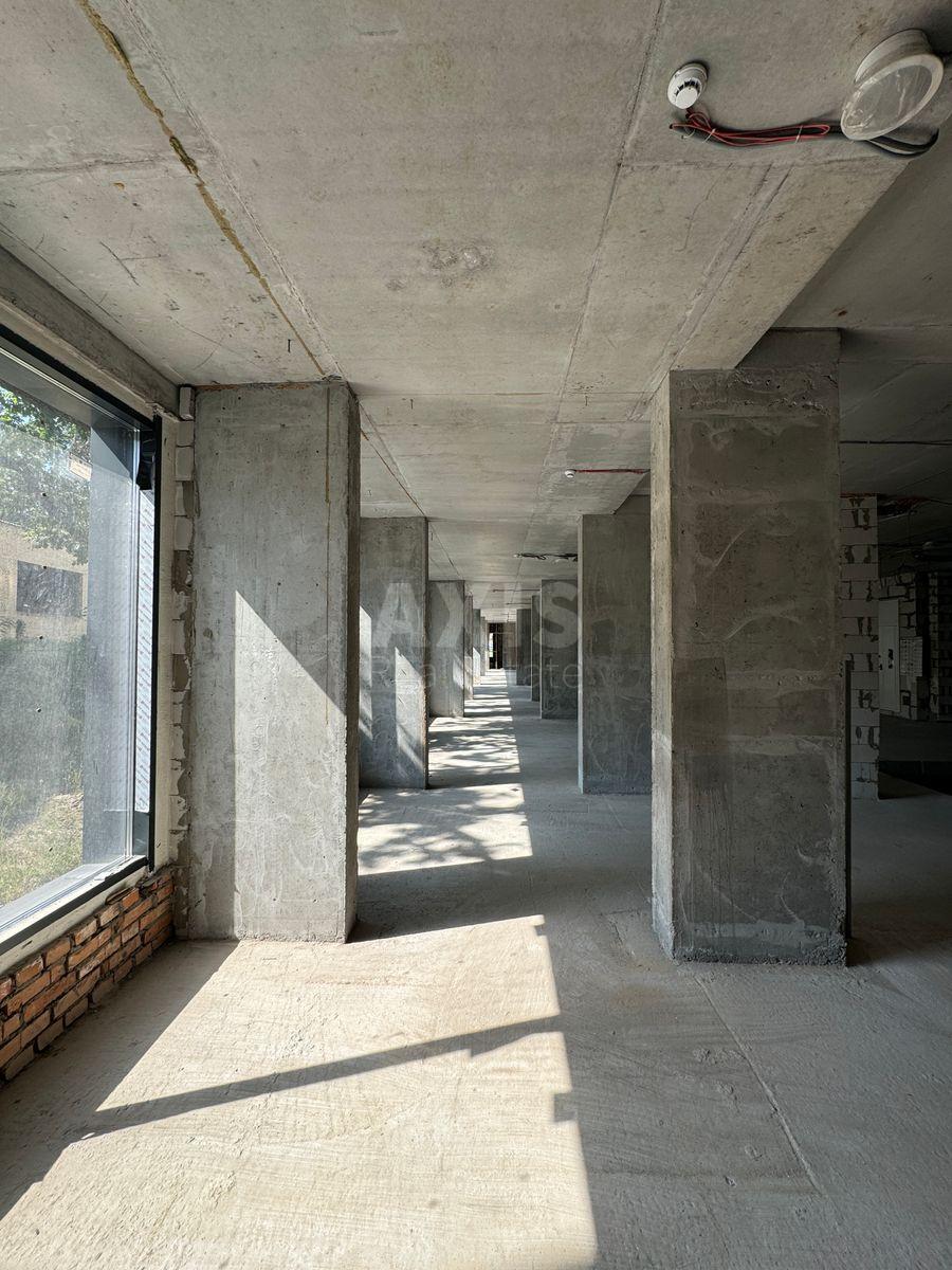 Office vul. Stusa Vasylja 35, 942m2