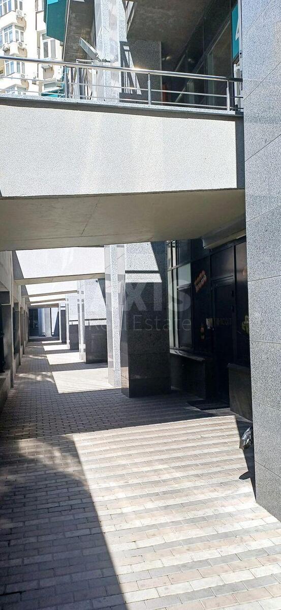 Объект торговли ул. Липковского Василия Митрополита 37Б, 79м22