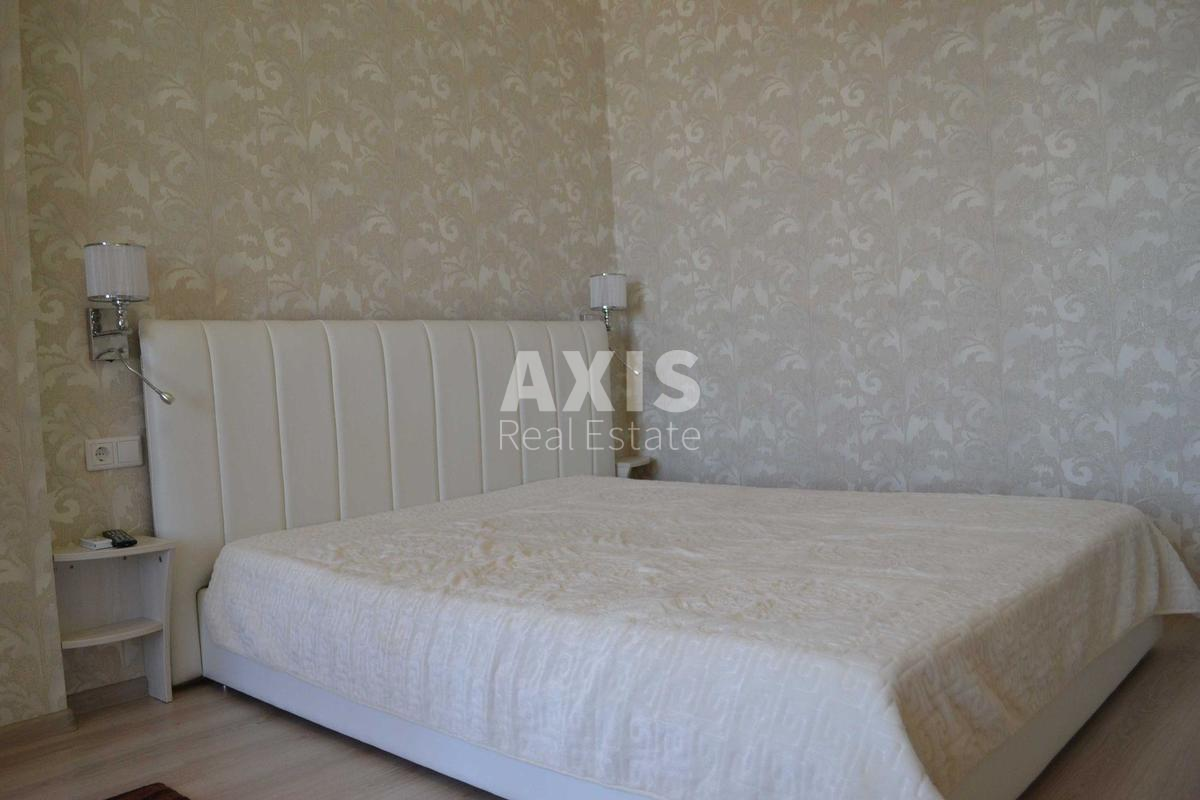 1k apartment vul. Zhyljans'ka 118427024