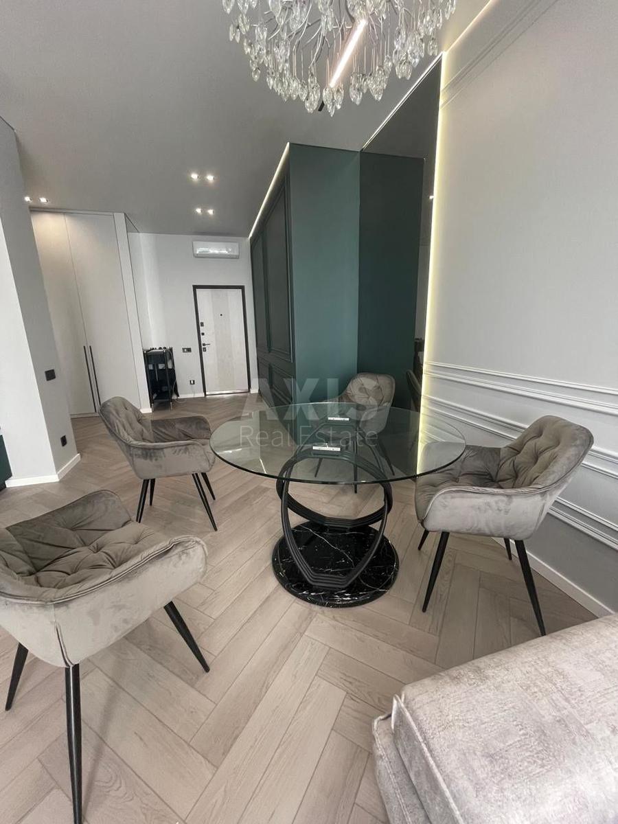 2k apartment vul. Dragomyrova Myhajla 14А3