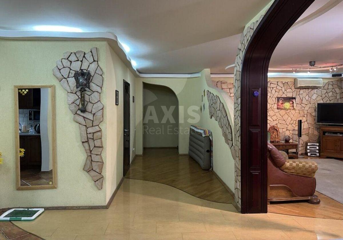 4к квартира пр-т Бажана Николая 26452265