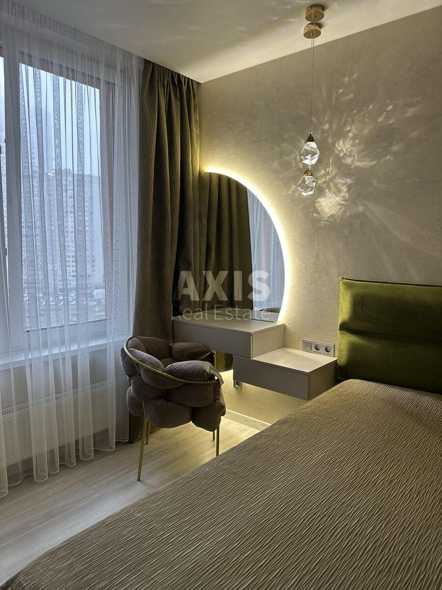 1k apartment nab. Dniprovs'ka 16494891