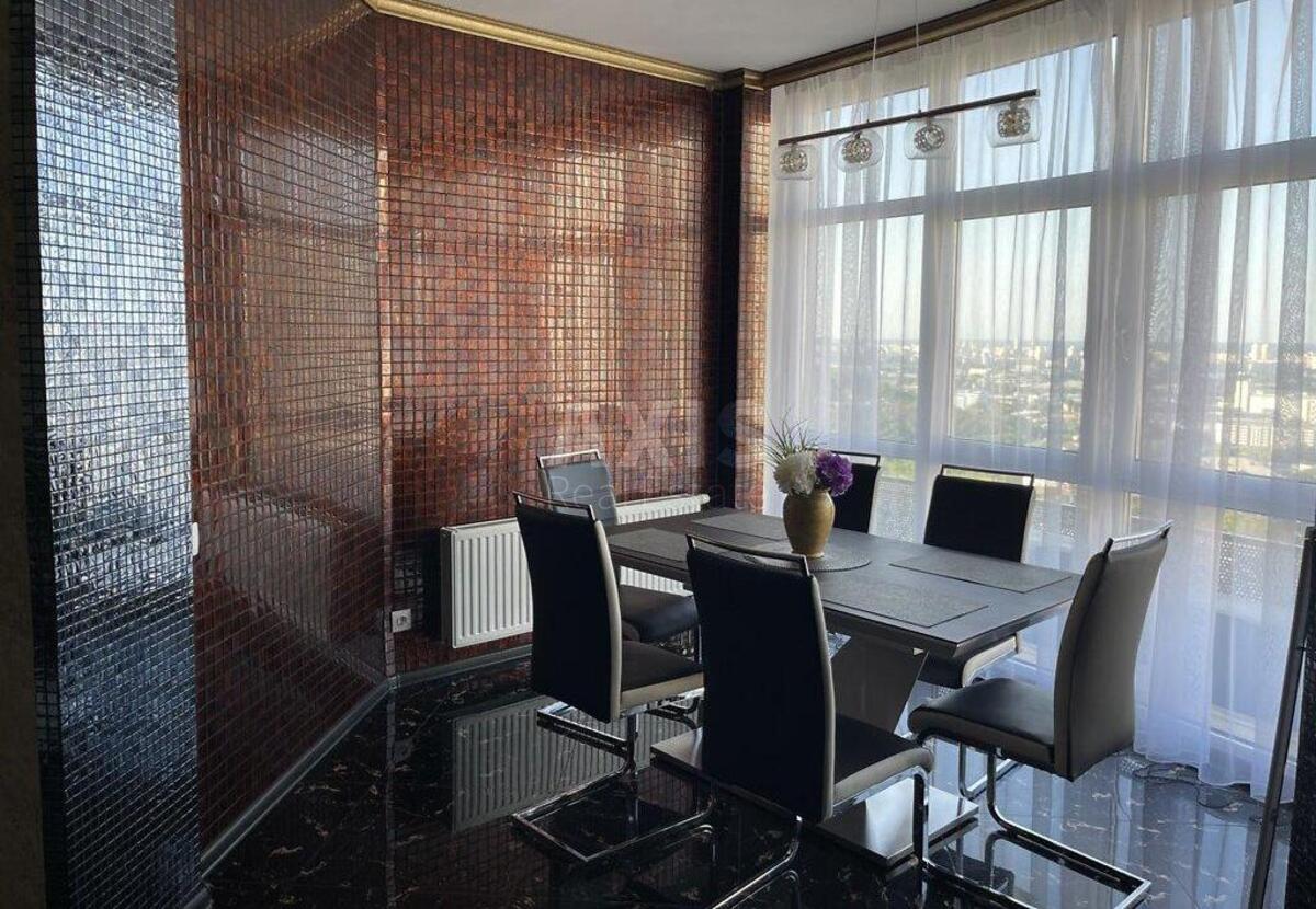 3k apartment vul. Glybochyc'ka 32В615891