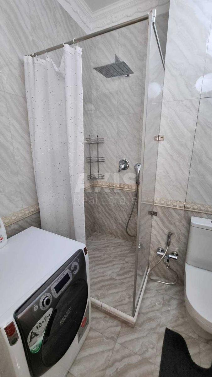 2к квартира ул. Соломенская 15А4