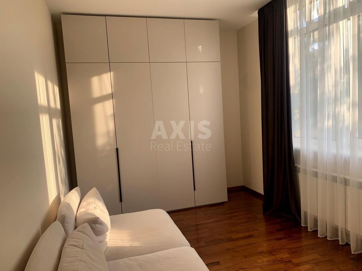 House bul. Mykoly Mikhnovskoho, 300m2, Kyiv city6103913