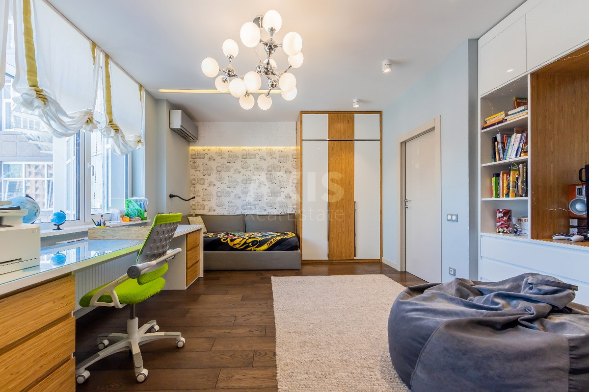 3k apartment vul. Glybochyc'ka 32Б610609