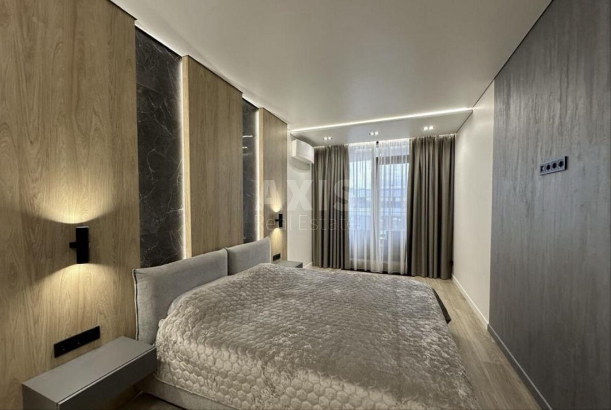 2k apartment vul. Rodyny Kristeriv 20611091