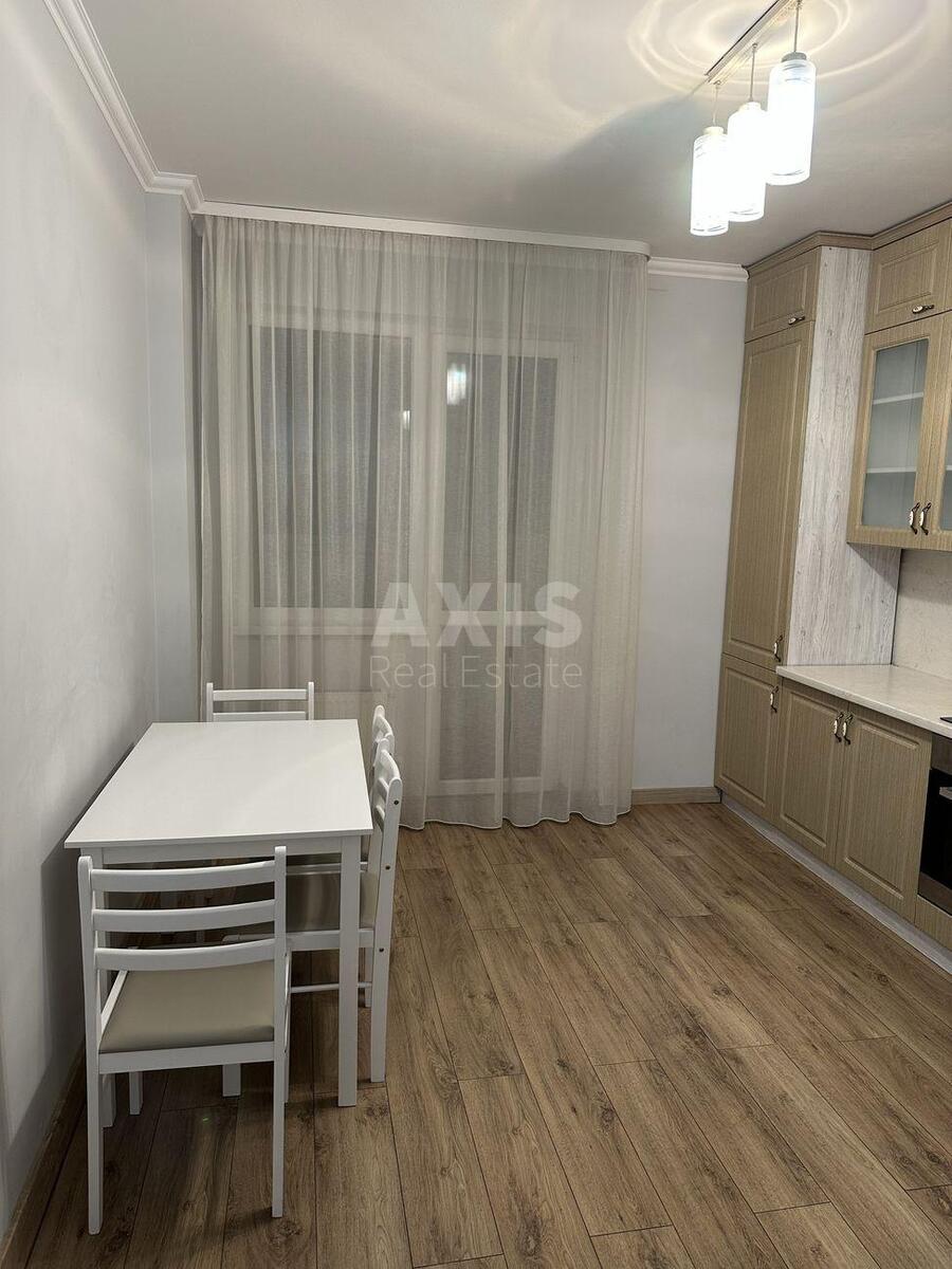 1k apartment vul. Demii'vs'ka 181