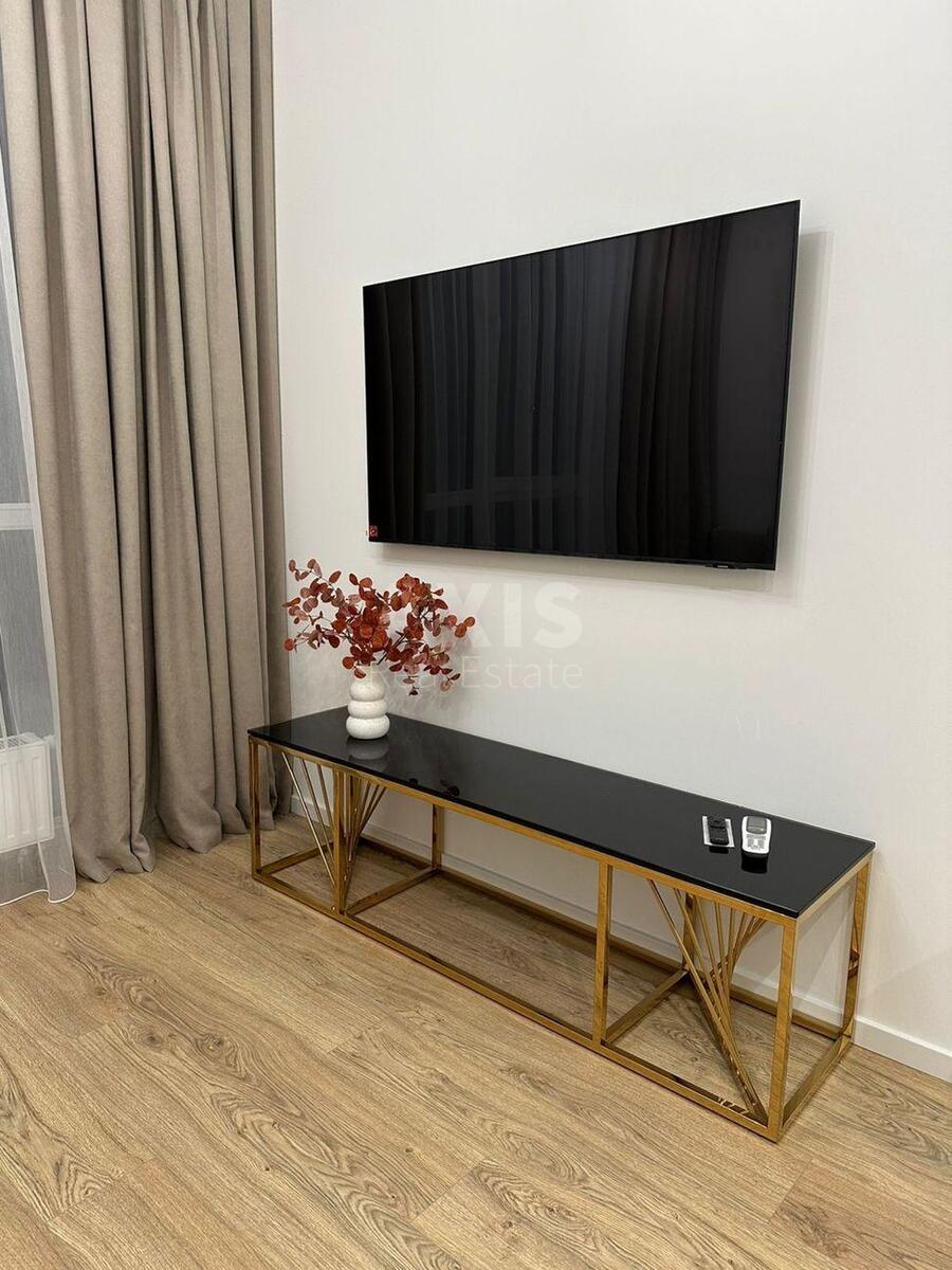 1k apartment vul. Bul'varno-Kudrjavs'ka 17Б5