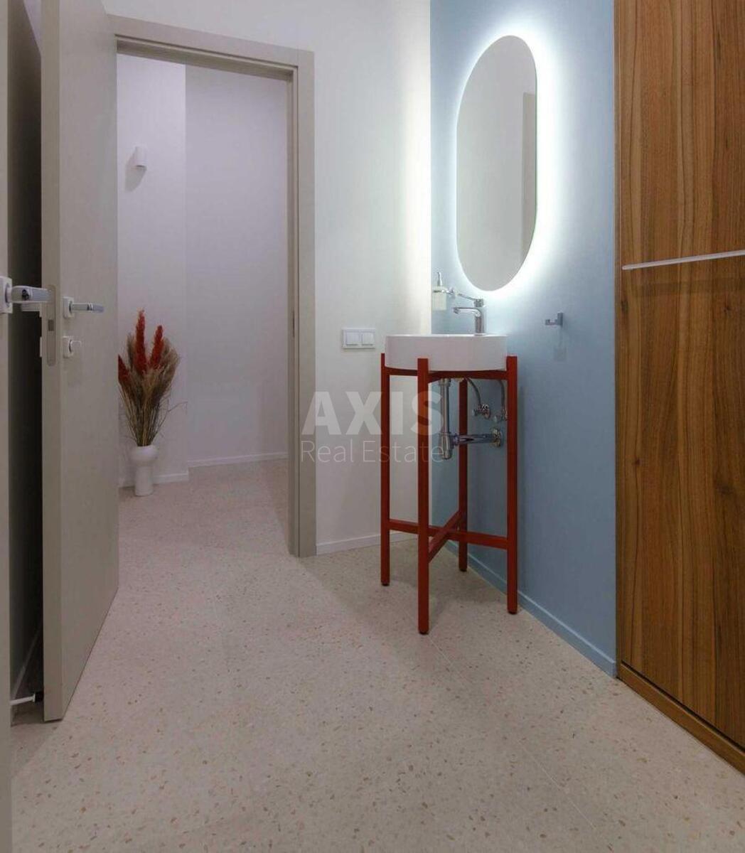 Офис ул. Гарматная 37А, 120м24