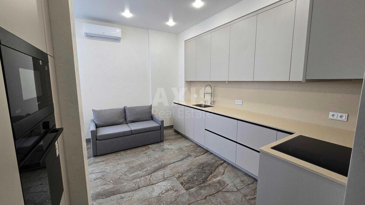1к квартира ул. Василия Тютюнника 37/1580910