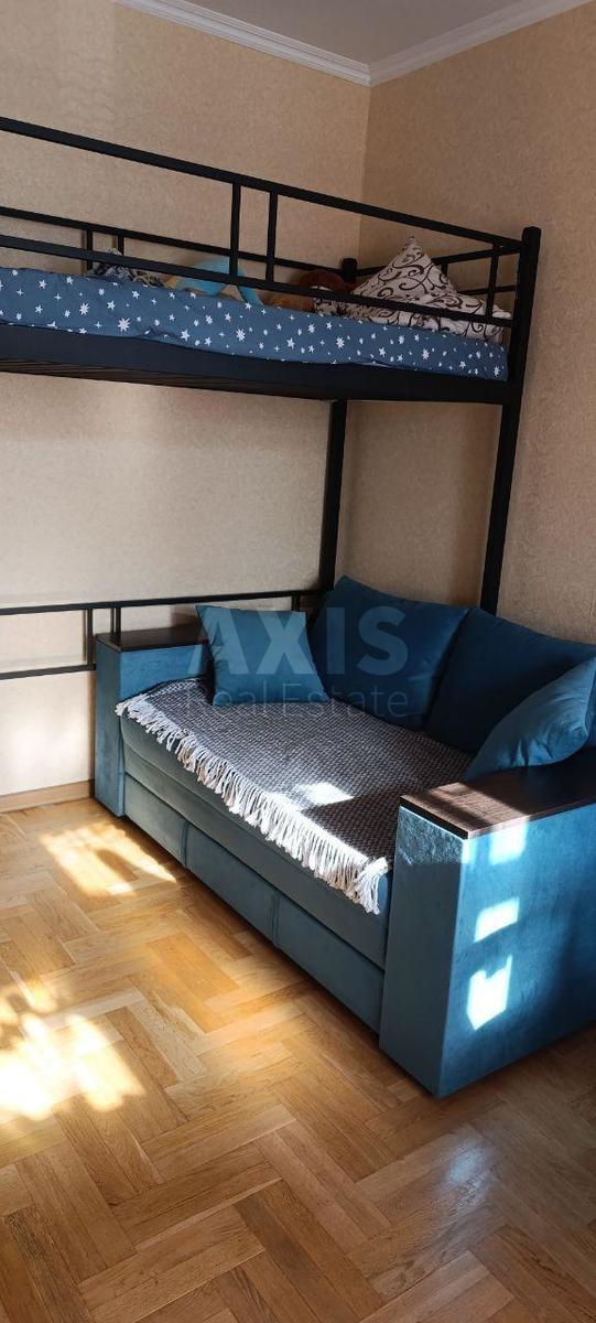 2k apartment vul. Krushel'nyc'koi' Solomii' 33