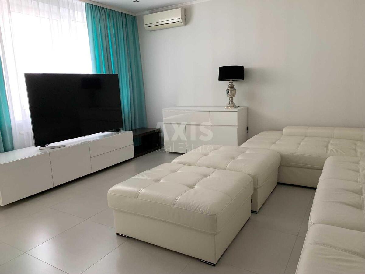 3k apartment vul. Gryshka Myhajla 9617320