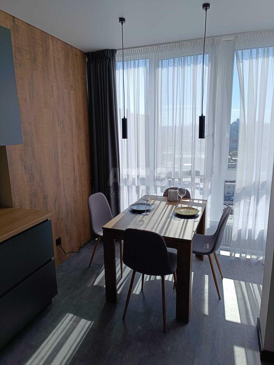 1k apartment prov. Baltijs'kyj 230