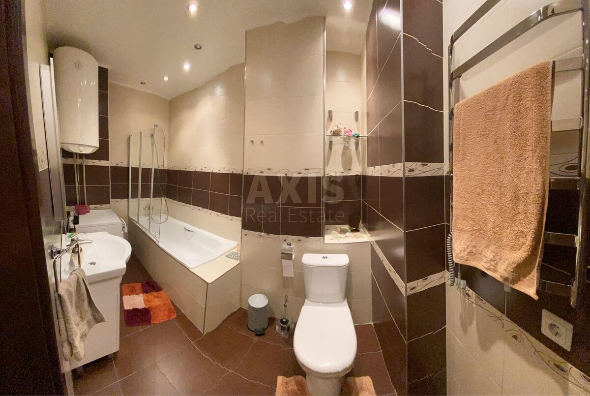 2k apartment vul. Myshugy Oleksandra 27
