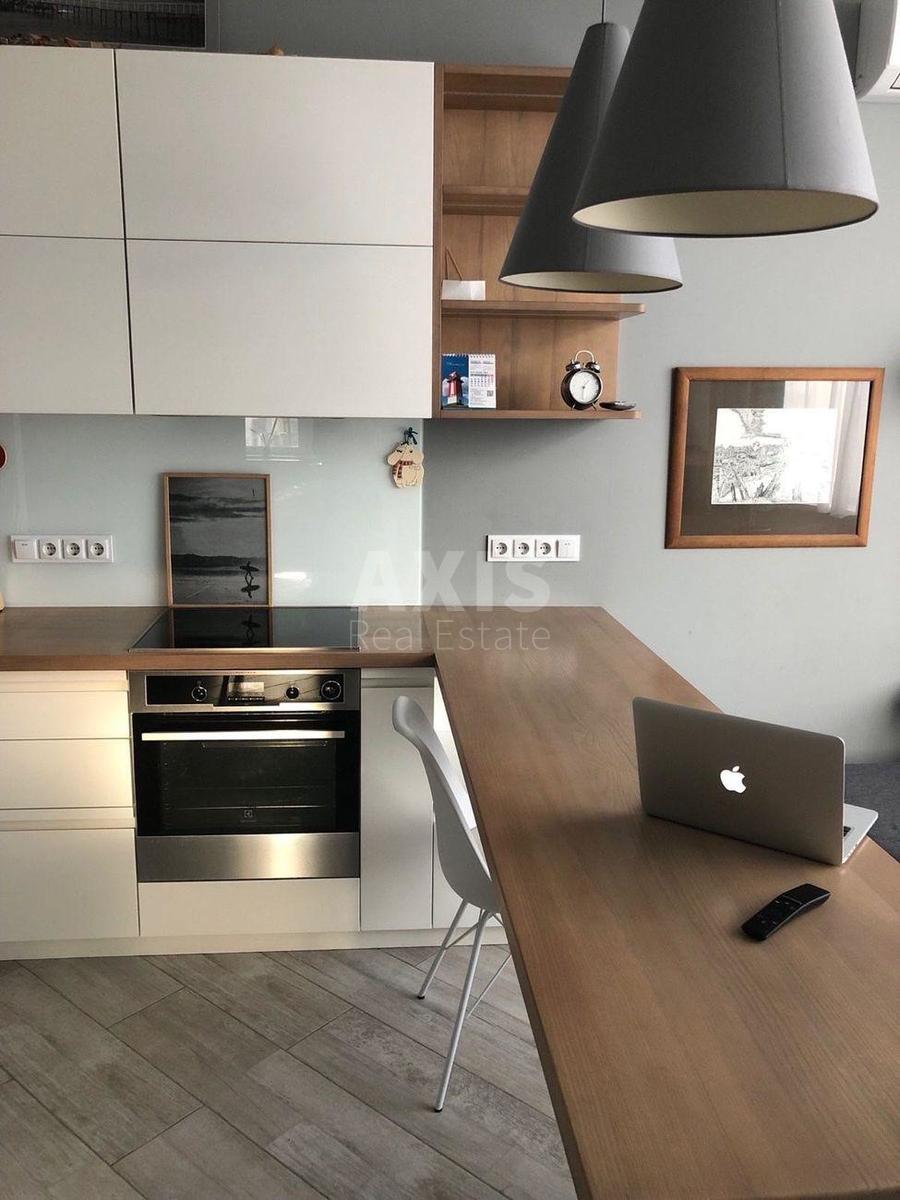 1k apartment vul. Jevgena Konoval'cja 341