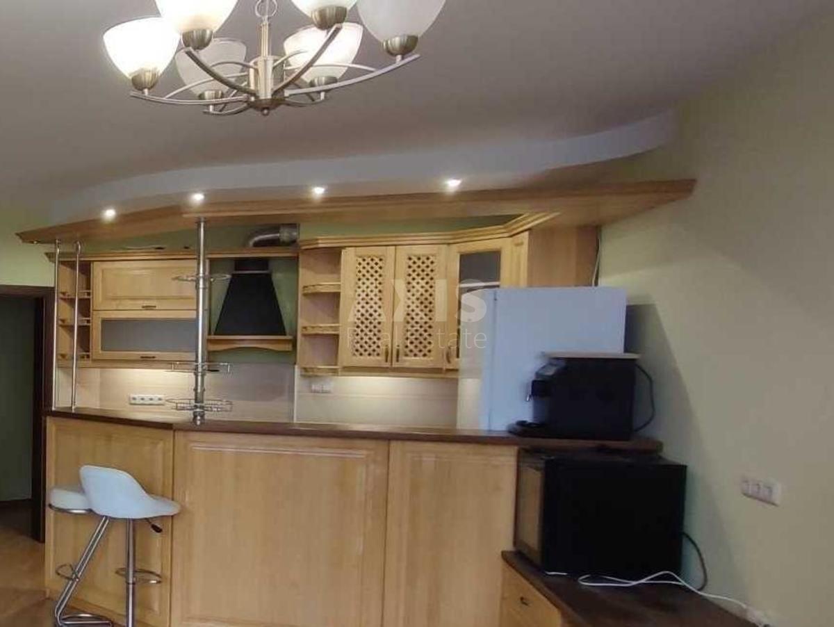 2k apartment vul. Vasyl'kivs'ka 1