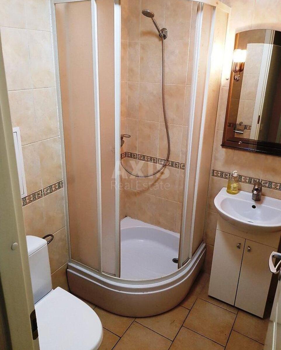Office vul. Mechnykova 7, 45m26