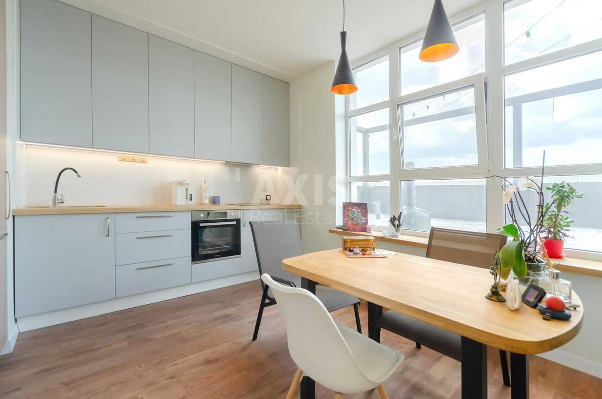 3k apartment vul. Baggovutivs'ka 1А2