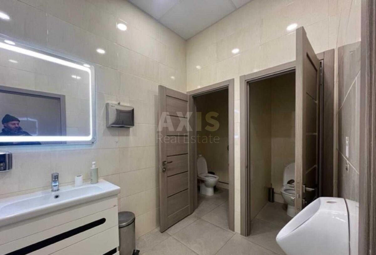 Office vul. Dilova 2Б, 310m24