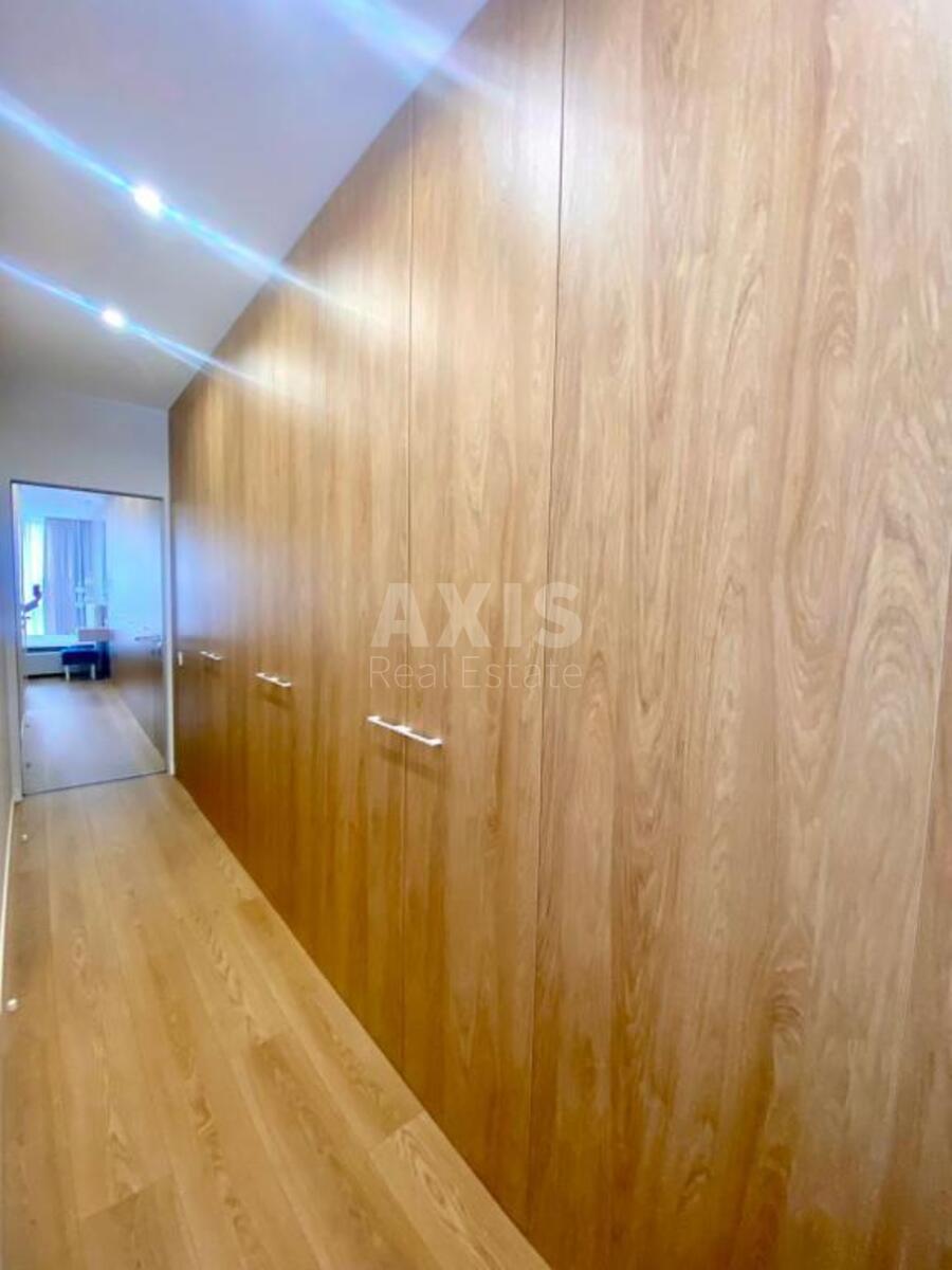 4k apartment vul. Zarichna 165