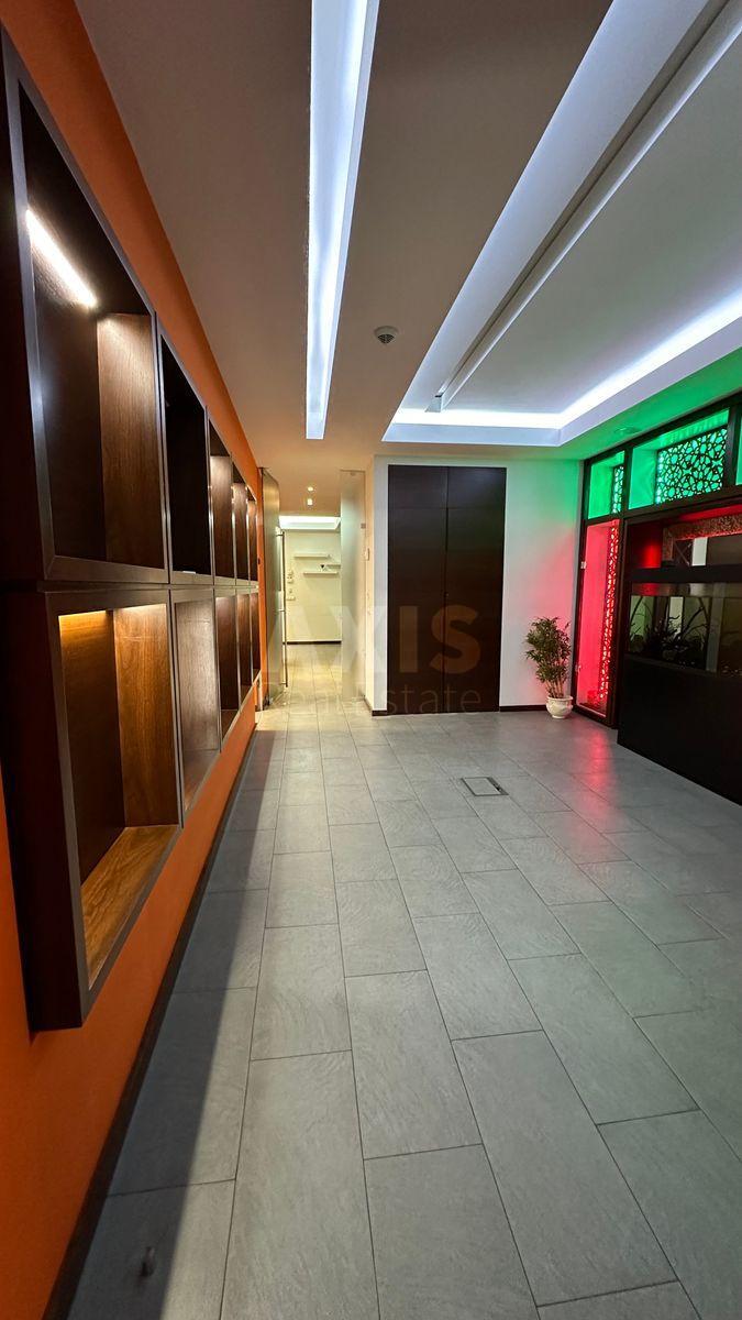 Office vul. Velyka Vasyl'kivs'ka 72, 170m28