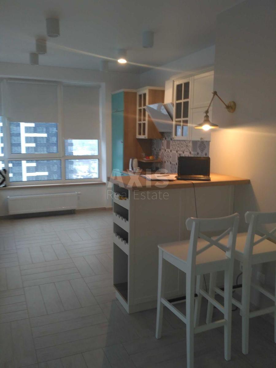 3k apartment vul. Zarichna 10