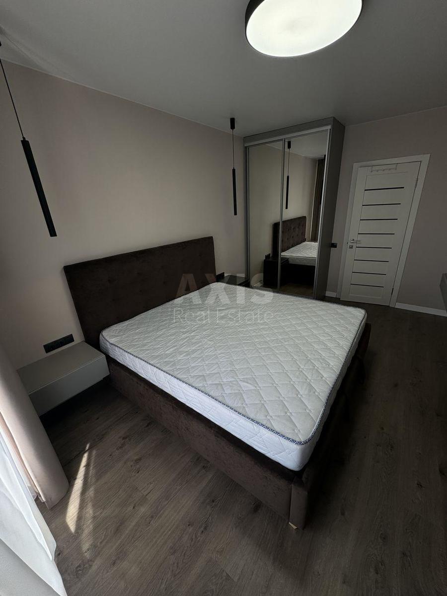 2к квартира ул. Радистов 24388434