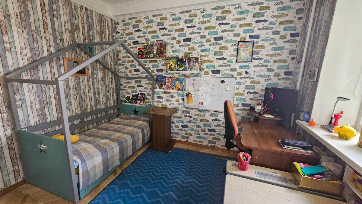 3k apartment vul. Mukachivs'ka 5А13